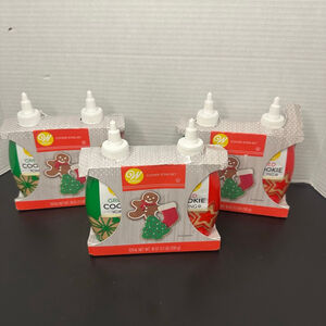 Wilton Cookie Icing Sets (3 Red & Green Sets = 6 Total Icing Tubes)